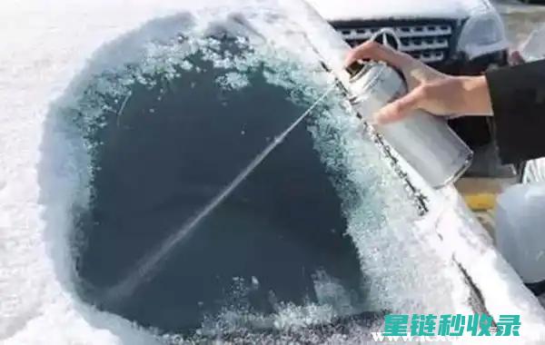冬季汽车玻璃清洁注意事项与技巧 (冬季汽车玻璃起雾怎么办)