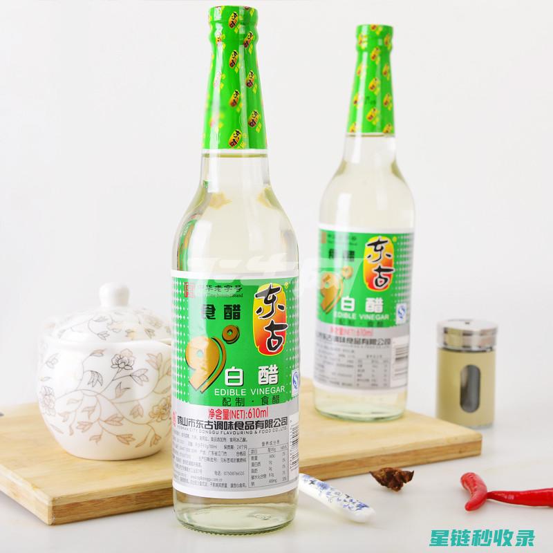 白醋的多功能清洁用途：从厨房到浴室 (白醋用处多)
